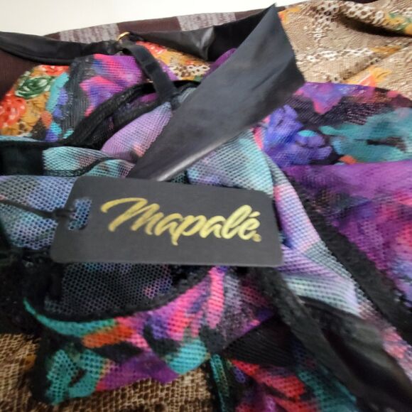 Mapale Black Dream Sheer Flower Print Teddy Size Large W/Flaw - Picture 9 of 12